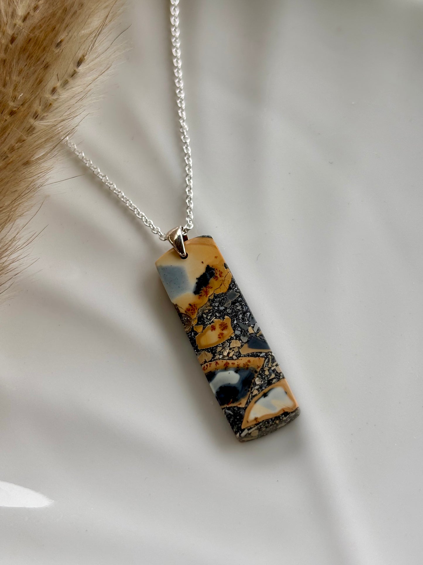 Maligano Pendant Necklace