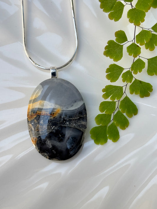 Oval Maligano Pendant Necklace