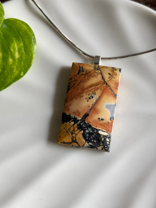Maligano Jasper necklace view 1