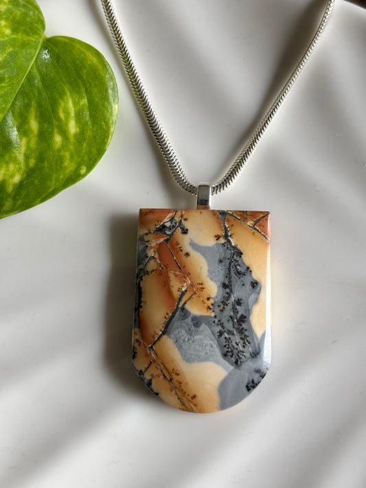 Maligano Jasper necklace view 1