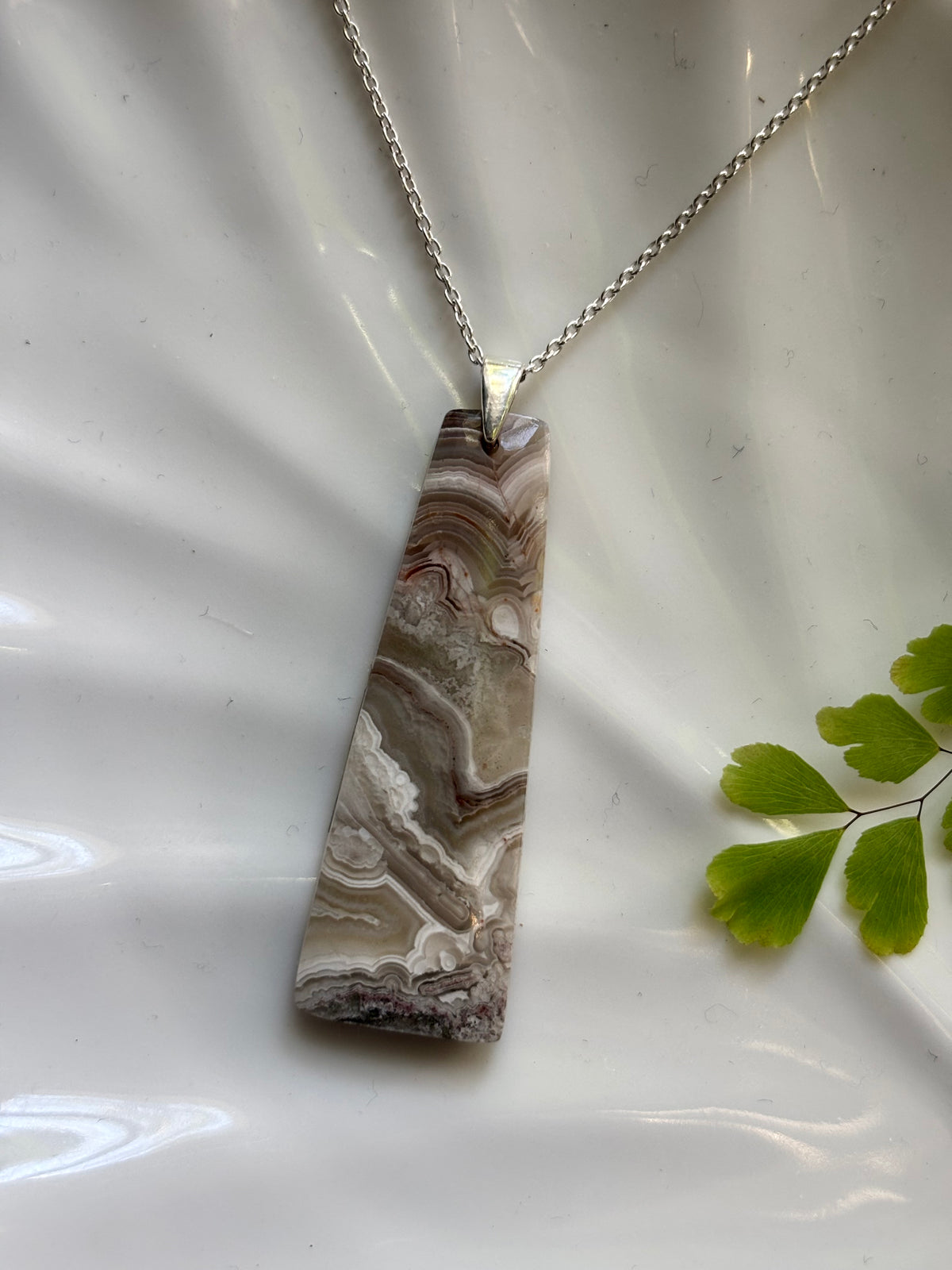 Grey Lace Pattern Bar Necklace