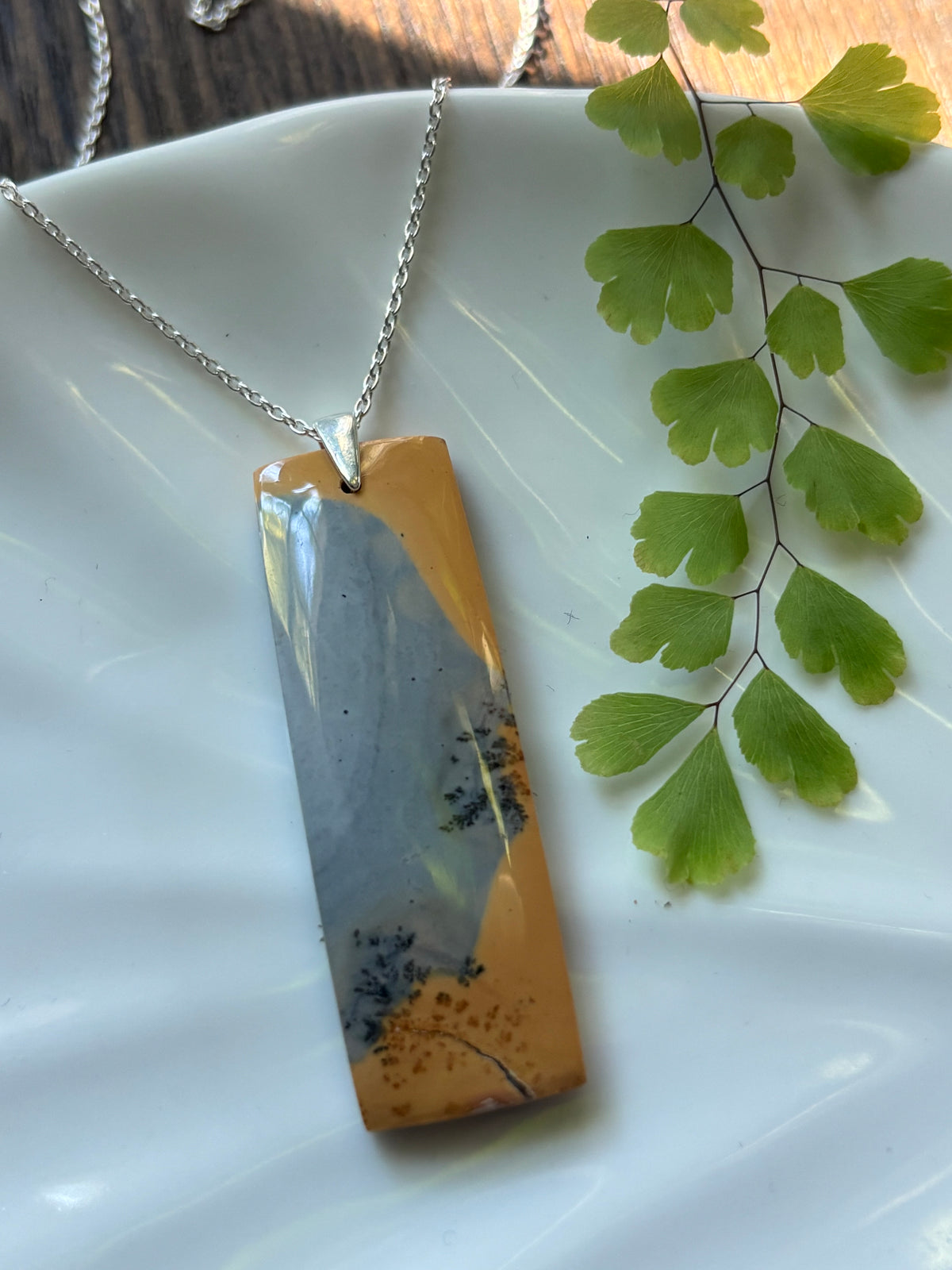 Maligano Jasper Bar Necklace